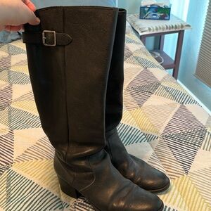 Women’s black high boots, size 10 Matisse, black leather, silver buckle